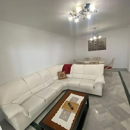 Apartamento En Marbella, Residencial La Dama De Noche * Marbella