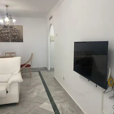 Apartamento En Marbella, Residencial La Dama De Noche